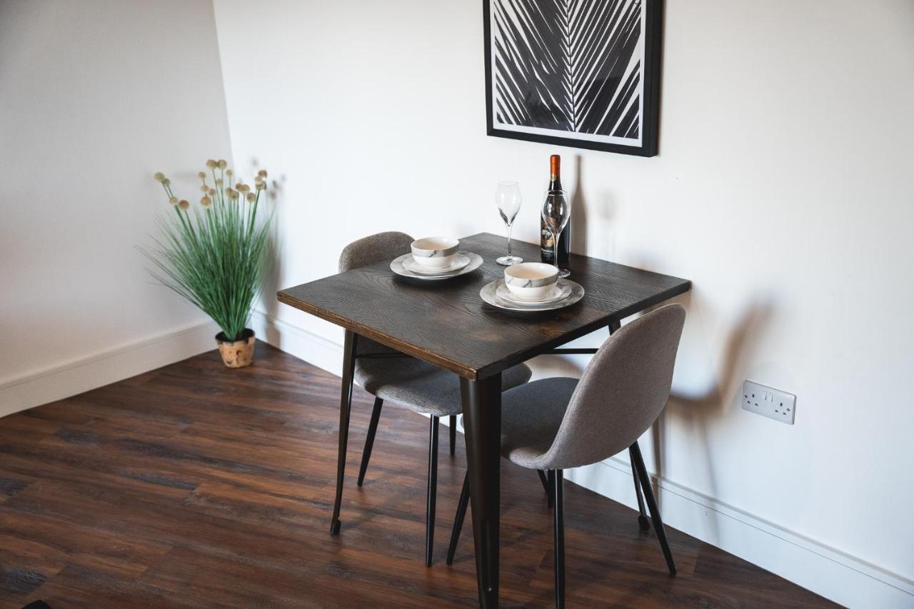 Modern 1-Bed Apartments - New - City Centre - Free Wi-Fi - Sheffield Buitenkant foto